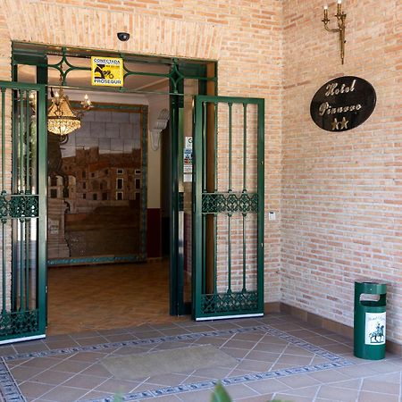 Hotel Pizarro Humanes de Madrid Exteriör bild